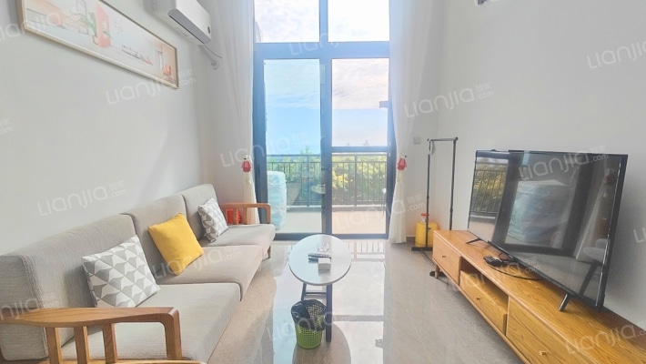 富力湾半山微墅二手房实景图