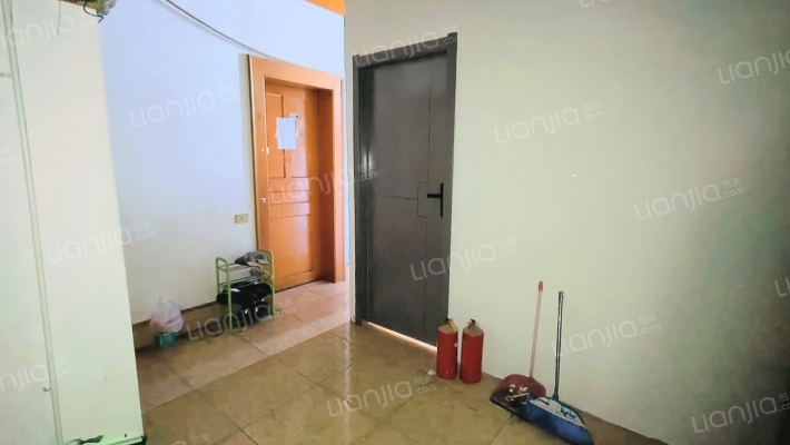 金淞湾花园二手房实景图