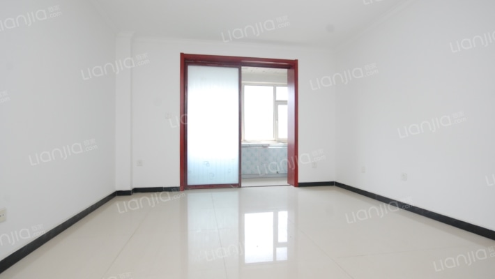 龙凤书香苑1期二手房实景图