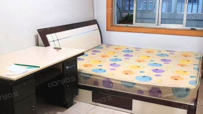 南郊教师公寓二手房实景图