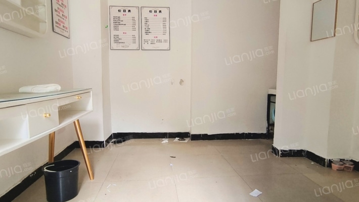 忠烈祠东街73号二手房实景图