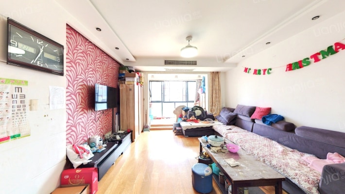 世博名邸二手房实景图