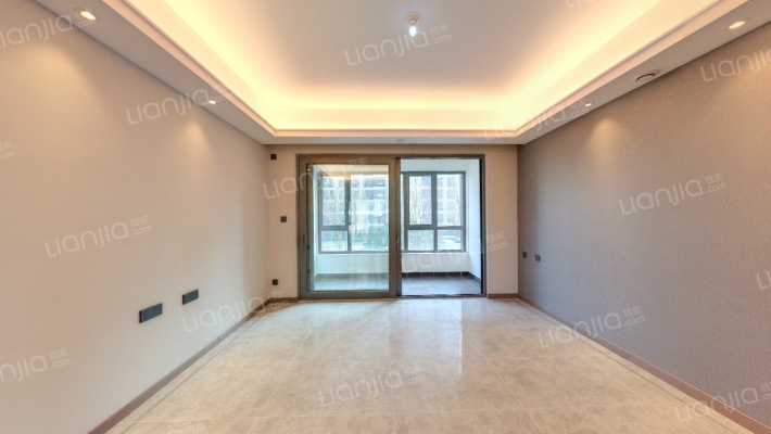 万科·雁鸣湖二手房实景图