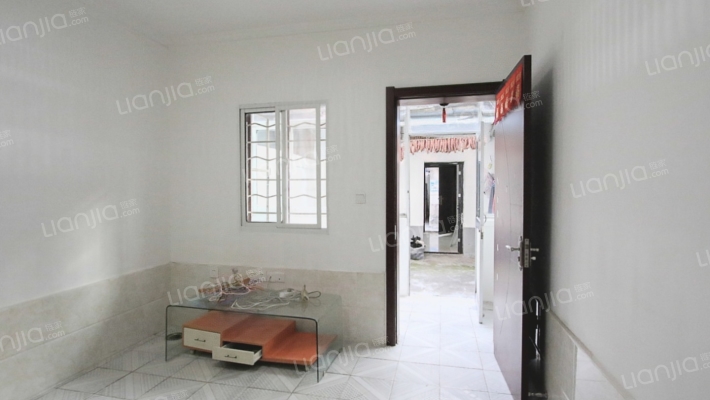 石油公司宿舍二手房实景图