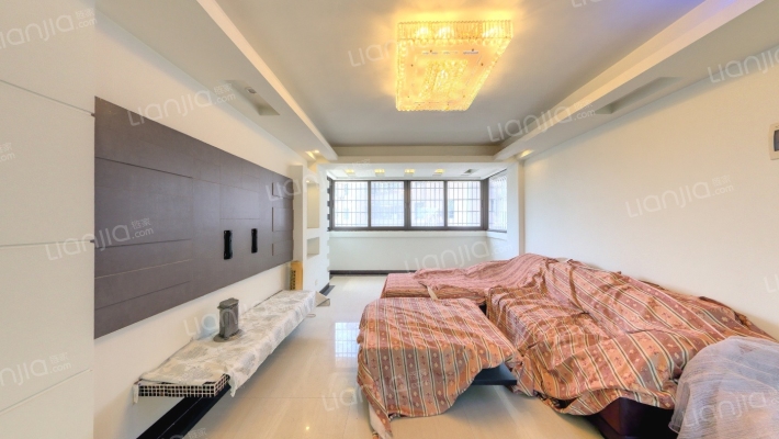 旭日居二手房实景图