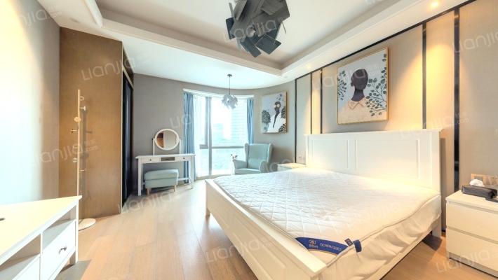 丰隆城市中心二手房实景图