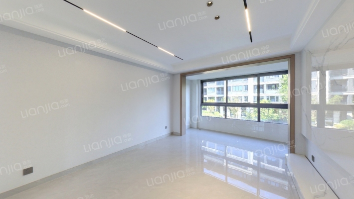 春风江南里二手房实景图