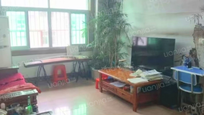 建新小区二手房实景图