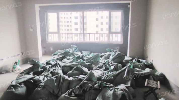 龙脉华邸二手房实景图