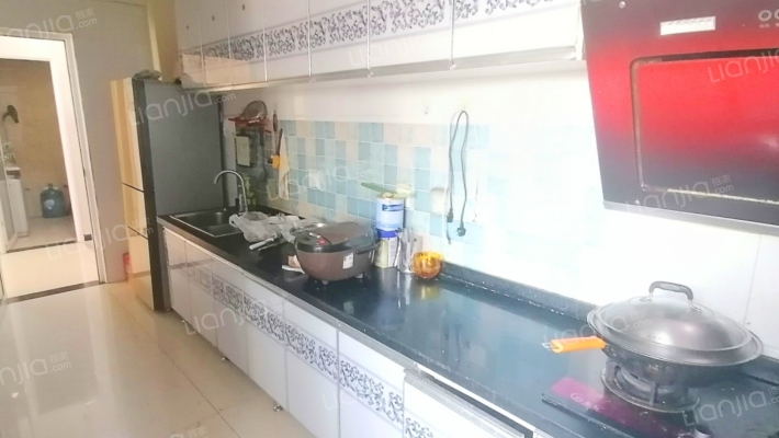 南向格局 楼层好 视野宽阔 适合居住-厨房