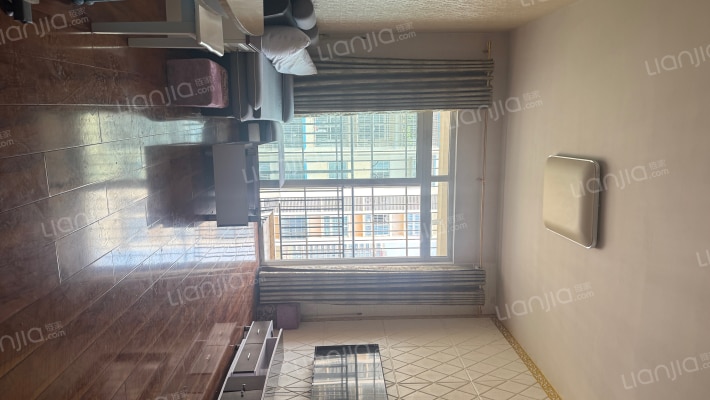 裕泰佳园二手房实景图