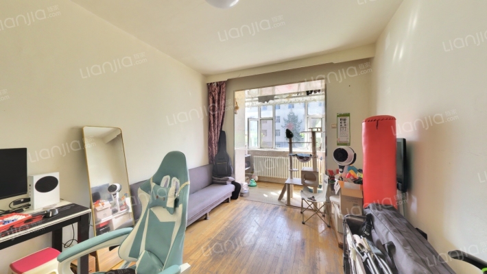 党校小区二手房实景图