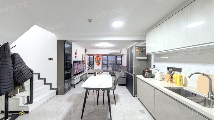 万科广场大都荟二手房实景图