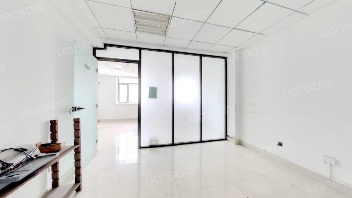 中铁财智中心二手房实景图