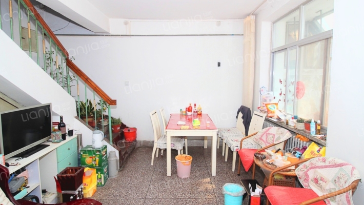 物资独体楼二手房实景图