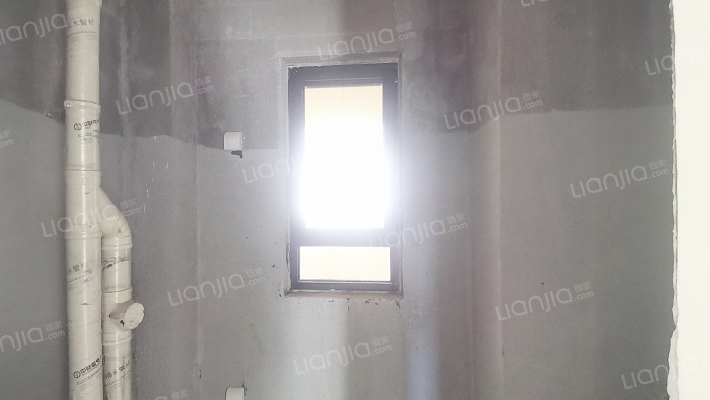 中冶未来城 三居带车位 采光好  高新区-卫生间