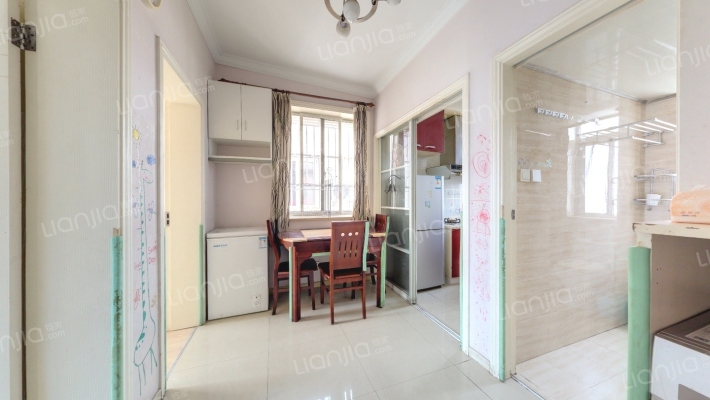 莘松七村二手房实景图