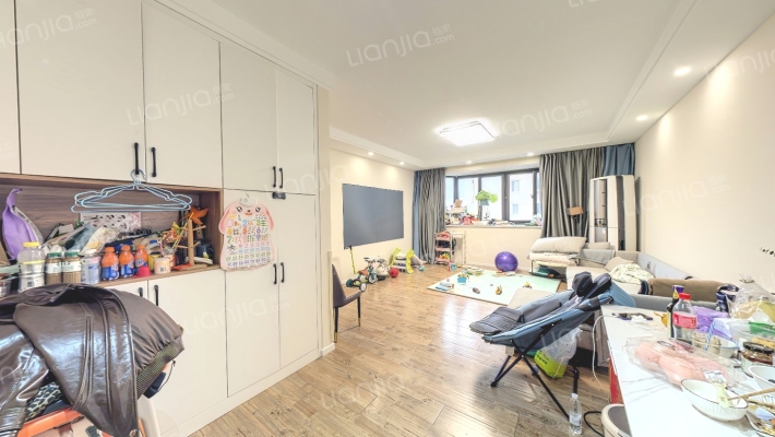 绿缘公寓二手房实景图