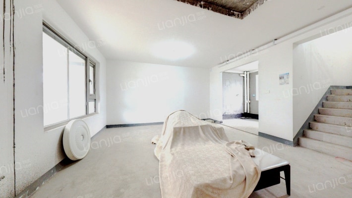 新城璞樾和山二手房实景图