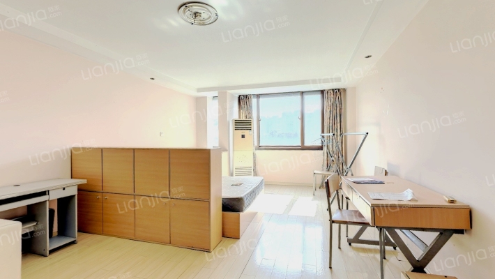 绿地蓝海庭二手房实景图