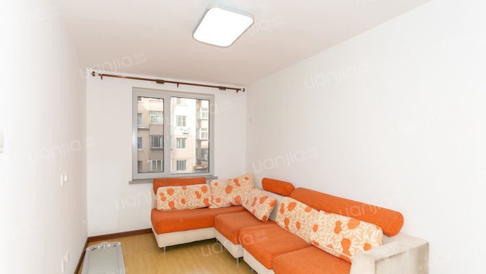 标牌小区二手房实景图