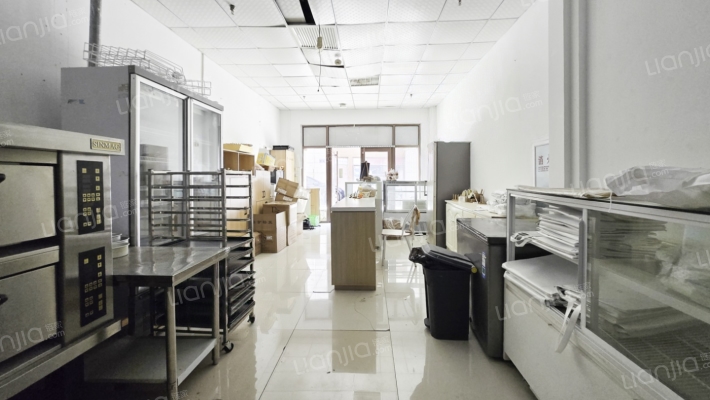 万博广场二手房实景图