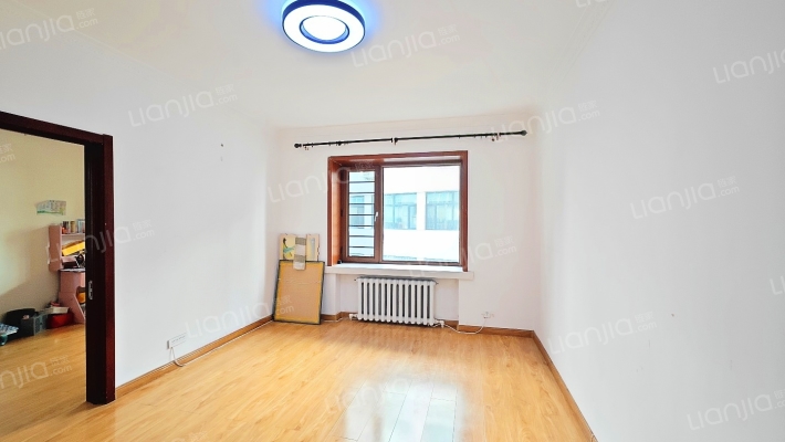 民益街13号二手房实景图