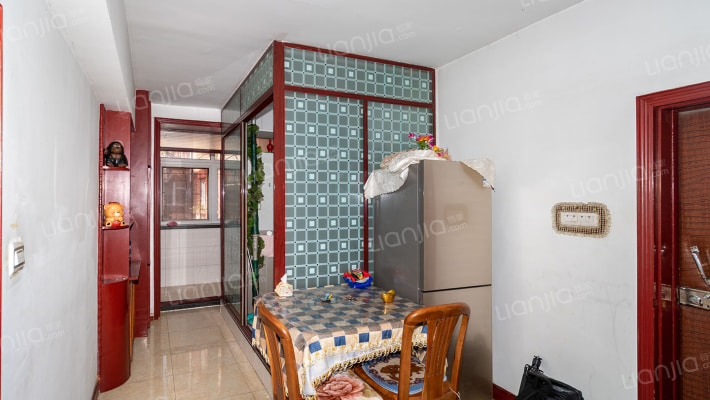 山上三幼街二手房实景图