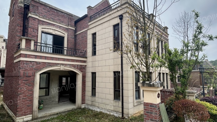 白晶一号二手房实景图