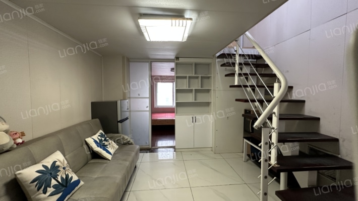 新旺角二手房实景图