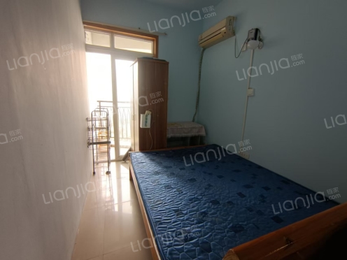 合租·学府苑(南岸) 3居室 西北/东北卧