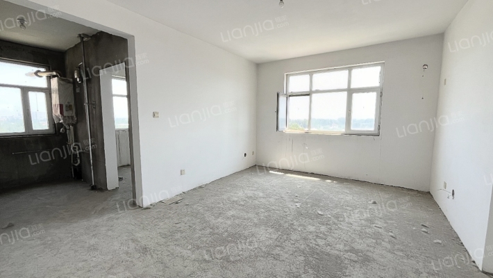 高铁板块南北通透两居，明厨明卫-客厅