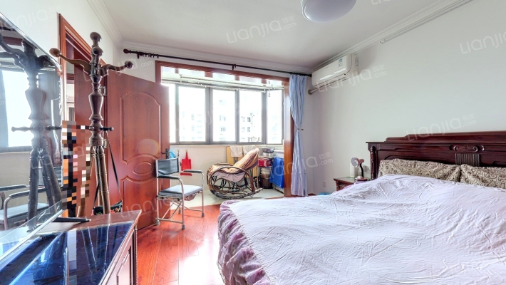 包头路935弄二手房实景图