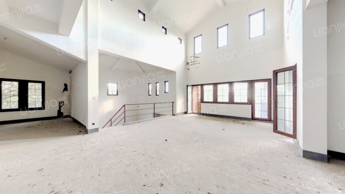 康郡颂恩谷二手房实景图