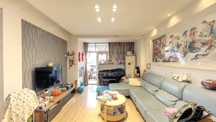 荣涛丽苑二手房实景图