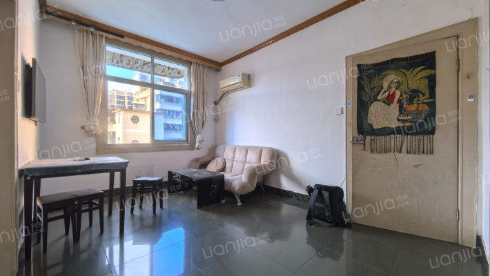 胶带厂宿舍二手房实景图