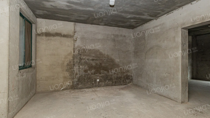 枫丹东苑二手房实景图