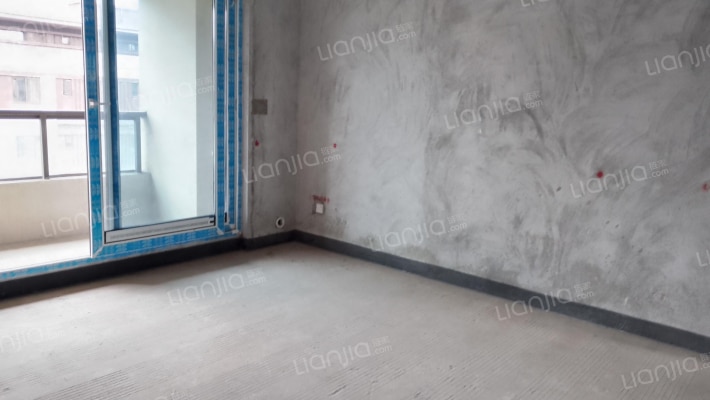 财信九悦府二手房实景图