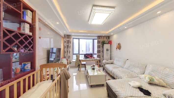 东方水岚佳苑二手房实景图