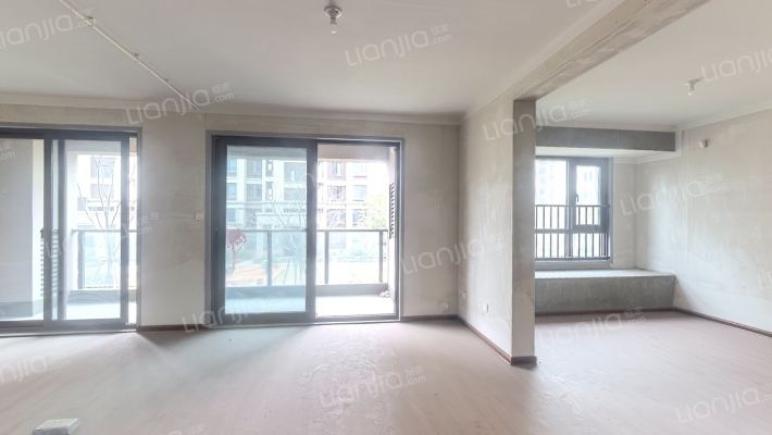 山语云邸二手房实景图