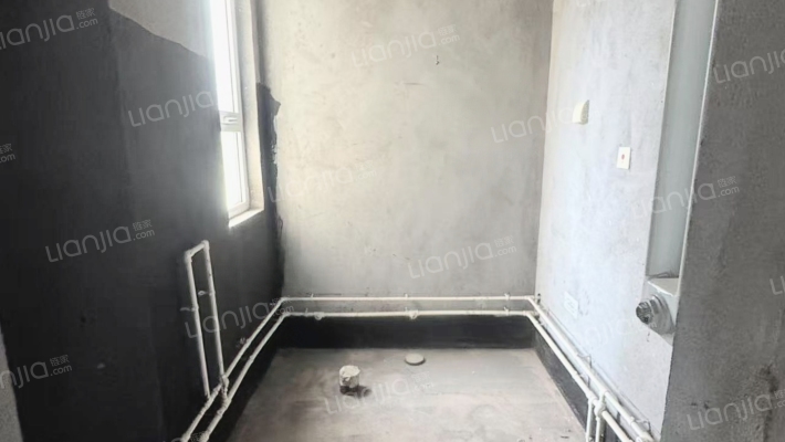 涿州农大人才家园毛坯房，南北通透的大两居-卫生间