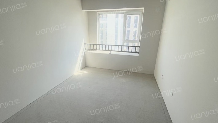 本房源户型方正，采光通风良好，低总价，适合刚需过渡-卧室A