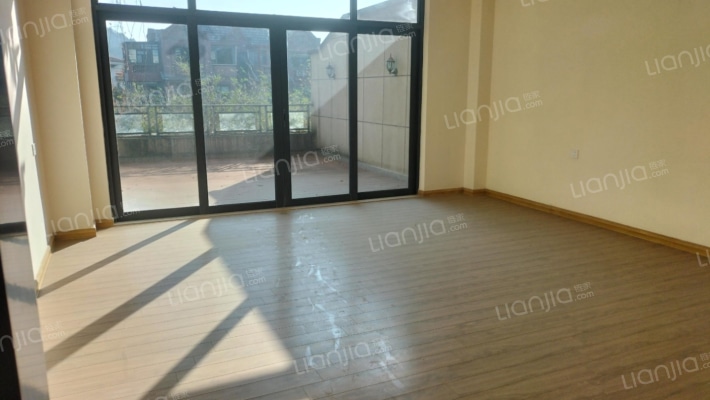 钻石郡二手房实景图