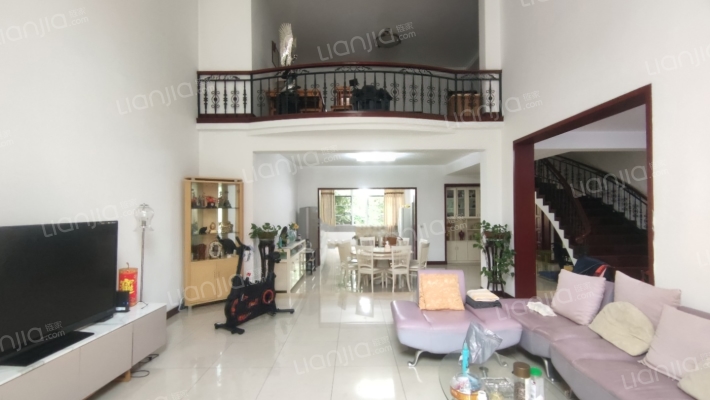 黄金堡城市花园A区二手房实景图