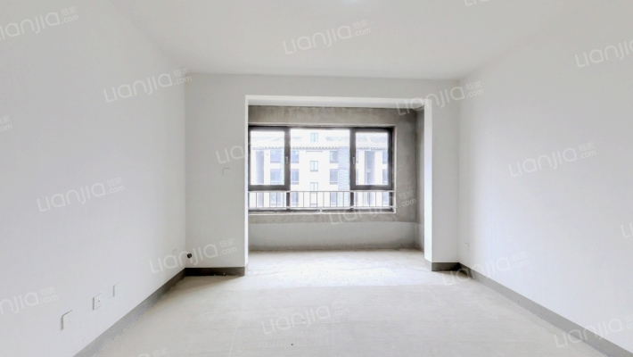 北科建·翡翠华府二手房实景图