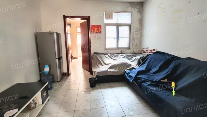 石油公司宿舍楼二手房实景图