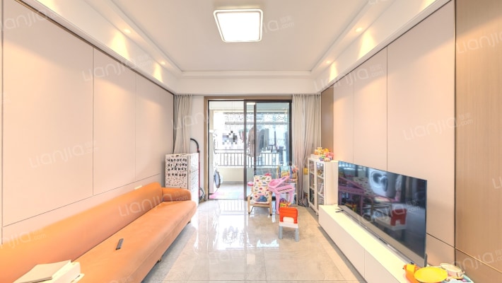 特房樾琴湾二手房实景图