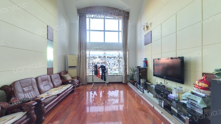 名仕家园B区二手房实景图