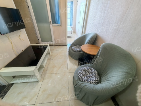 整租·名城金典 1室1厅 东南