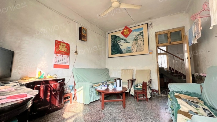 烟草专卖局宿舍二手房实景图